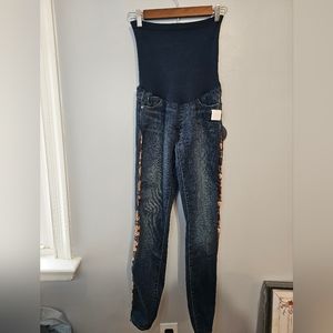 Articles of Society maternity jeans